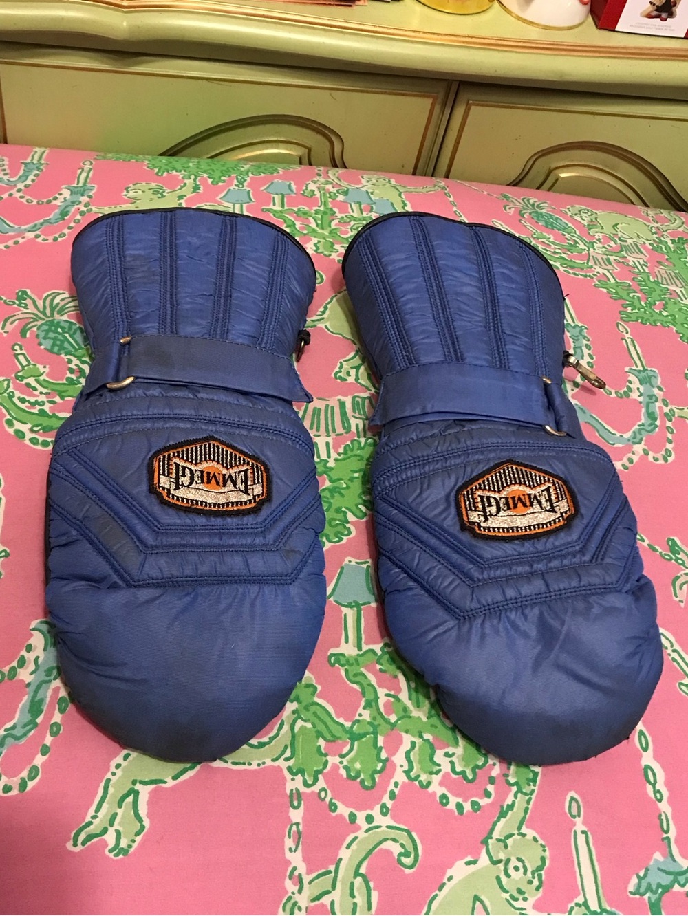Vintage Emmegi Blue lined Ski Mittens women’s size large 8